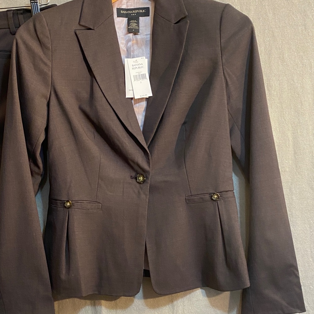 Banana Republic Charcoal Suit - Picture 3 of 8